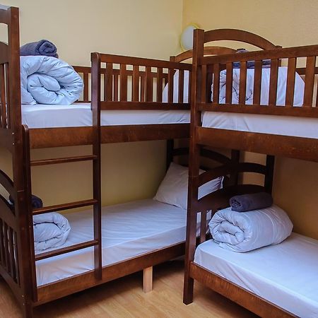קייב Golden Globus Hostel מראה חיצוני תמונה