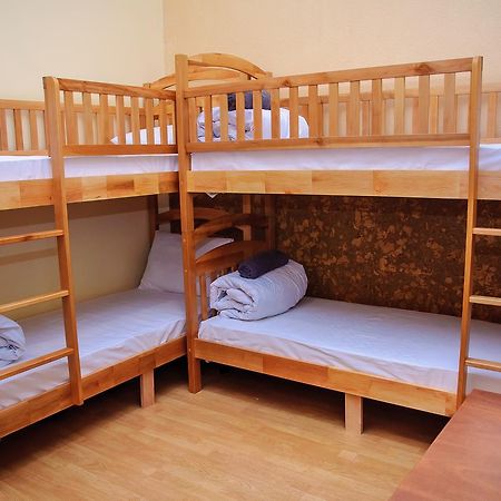 קייב Golden Globus Hostel מראה חיצוני תמונה