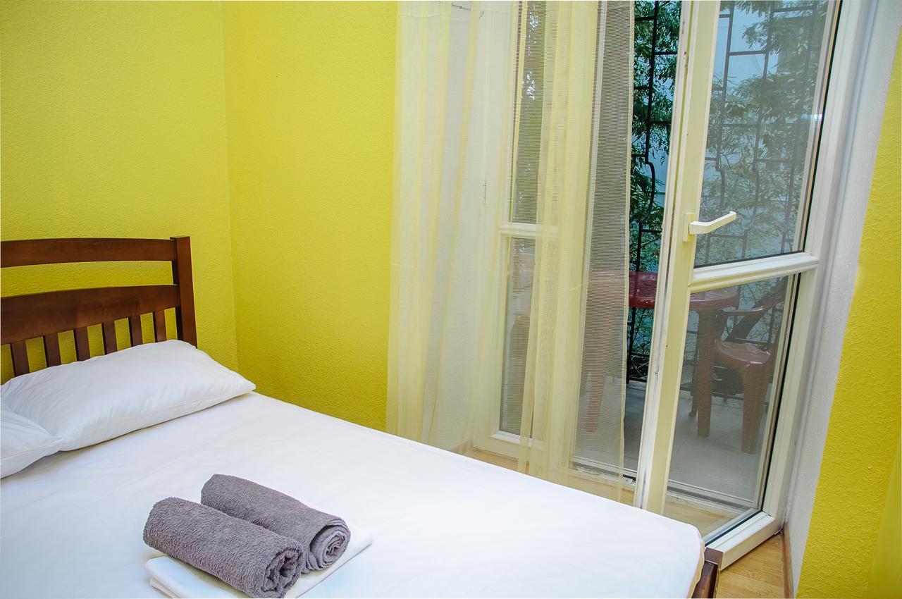 קייב Golden Globus Hostel מראה חיצוני תמונה