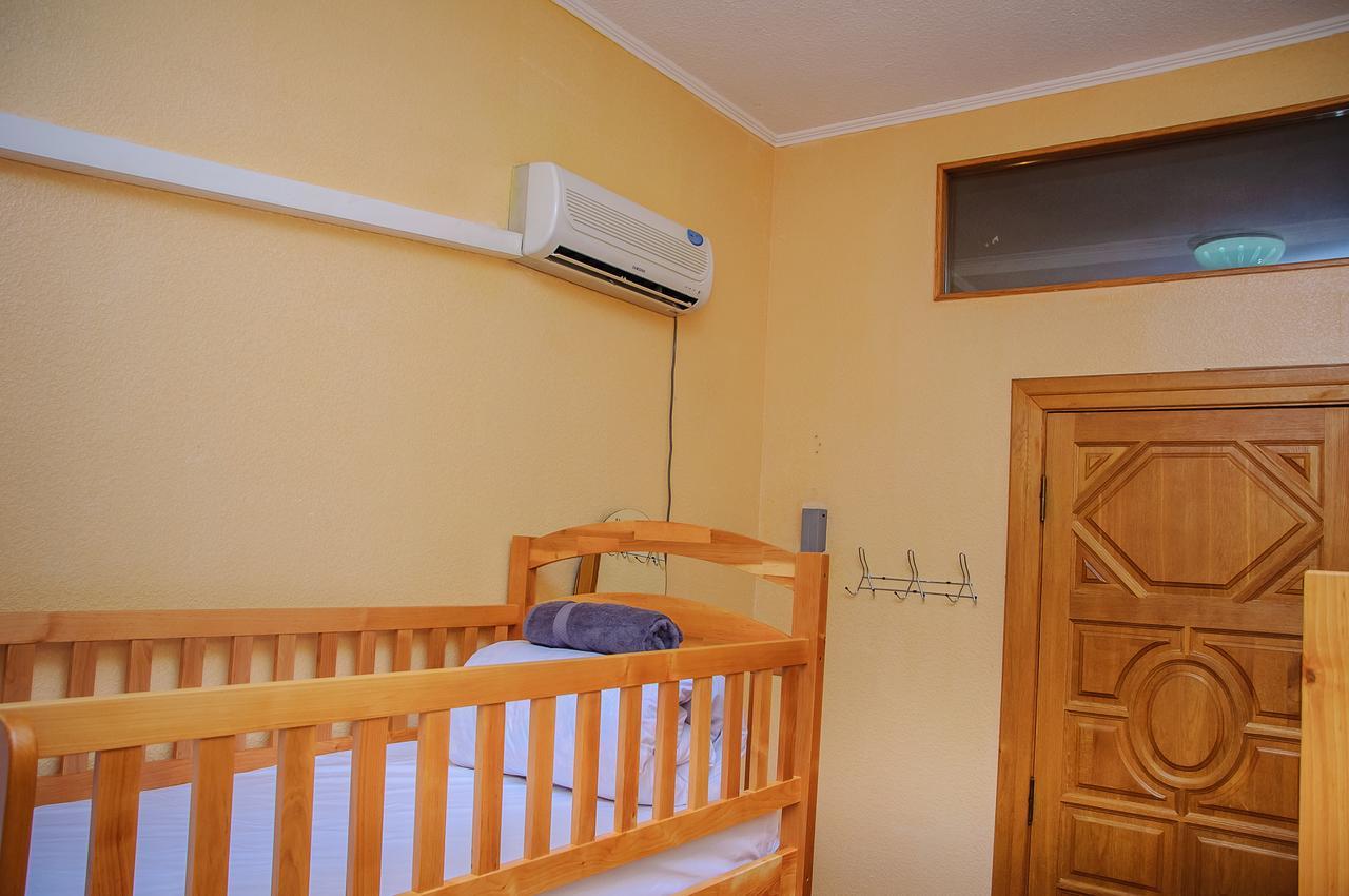 קייב Golden Globus Hostel מראה חיצוני תמונה