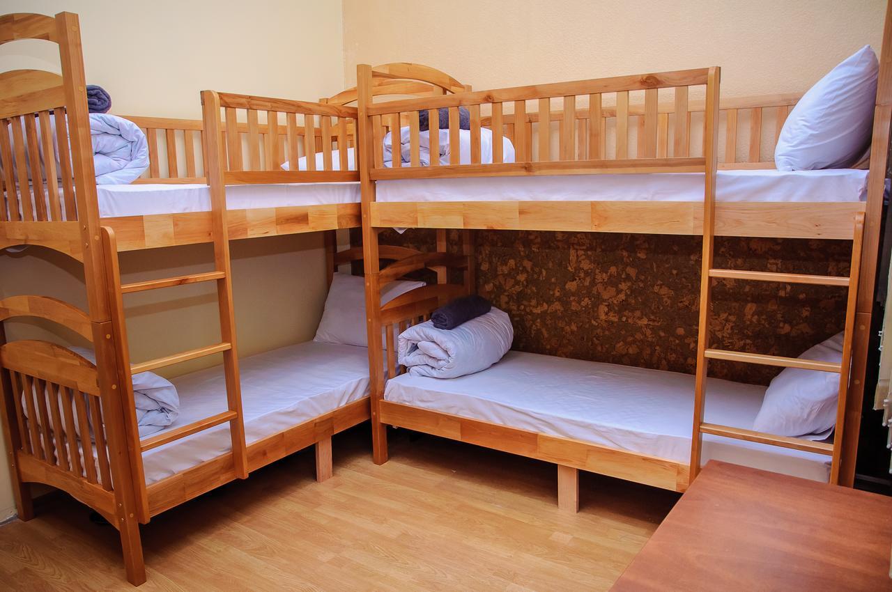 קייב Golden Globus Hostel מראה חיצוני תמונה